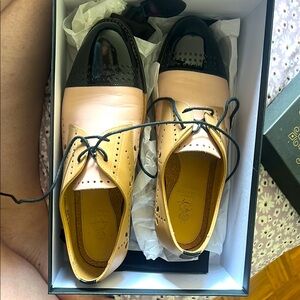 Two-Tone Leather Oxford Shoes, made in Portugal